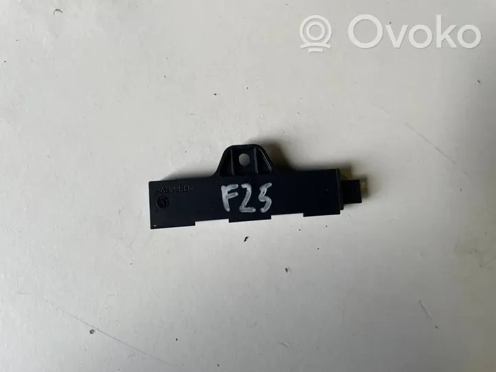 BMW X3 F25 Antena wewnętrzna 9220832