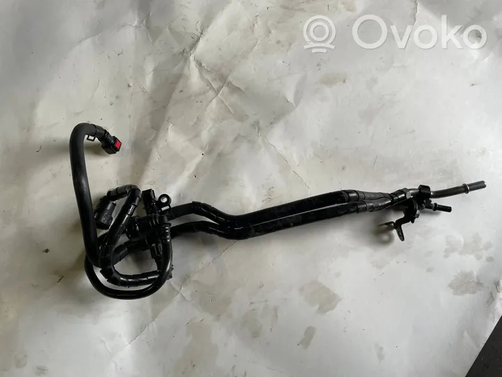 Hyundai i30 Tuyau d'alimentation conduite de carburant 