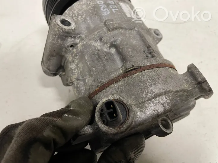 Opel Corsa E Kompresor / Sprężarka klimatyzacji A/C 39006353