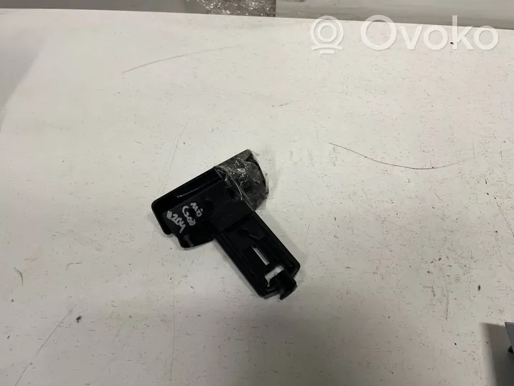 Mercedes-Benz C W204 Hand brake release handle A2044200177