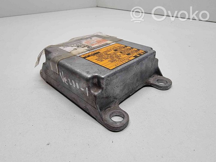 Toyota Corolla Verso E121 Airbag control unit/module 8917013060