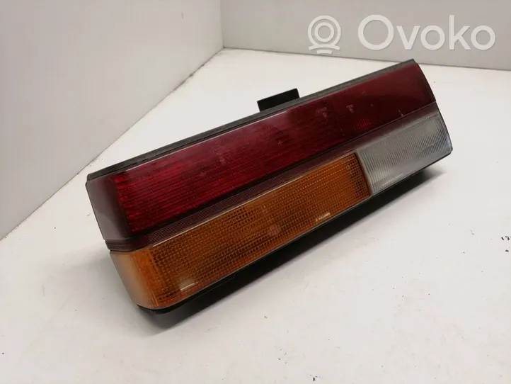 Audi 100 200 5000 C2 Luci posteriori 53314r23