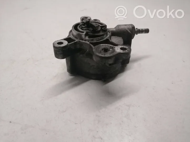 Volvo V50 Pompe à vide D16511