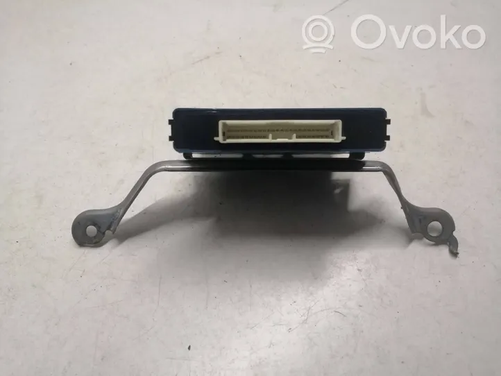 Toyota Corolla Verso E121 Combustion module de contrôle 896180F020