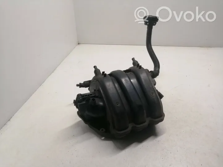 Volkswagen Polo Intake manifold 03E129711D