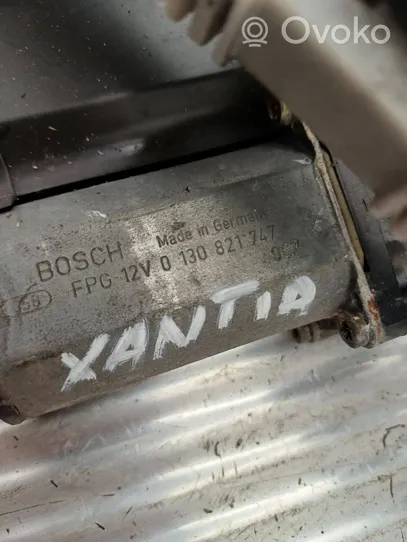 Citroen Xantia Mécanisme de lève-vitre avec moteur 0130821747
