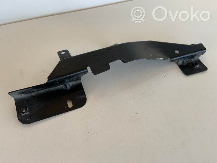 Audi Q7 4L Supporto/staffa del clacson 4L0951229A