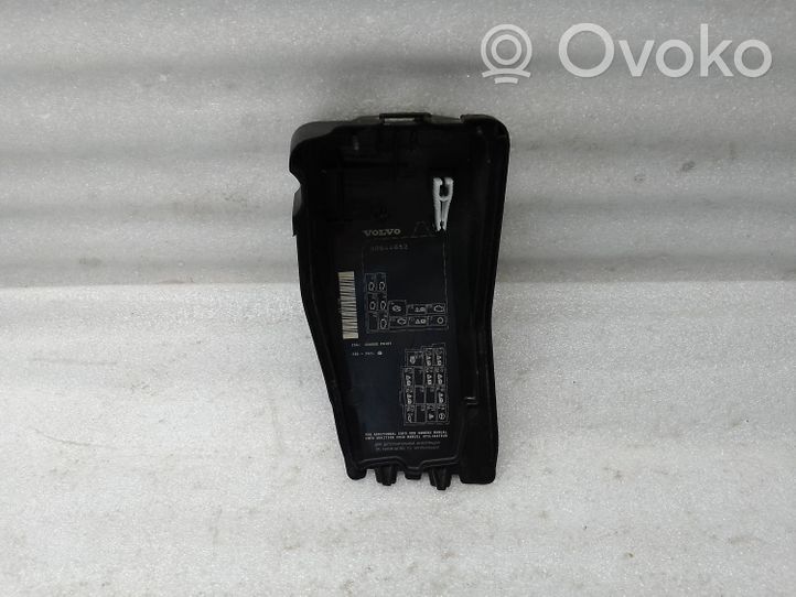 Volvo XC60 Coperchio scatola dei fusibili 30644652