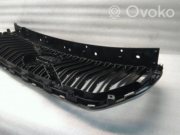 Volvo XC40 Griglia superiore del radiatore paraurti anteriore 31457345