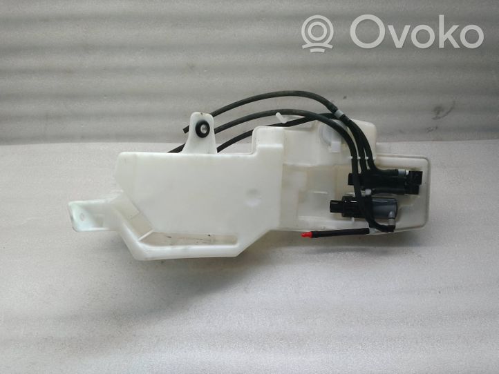 Volvo S90, V90 Windshield washer fluid reservoir/tank 31662428