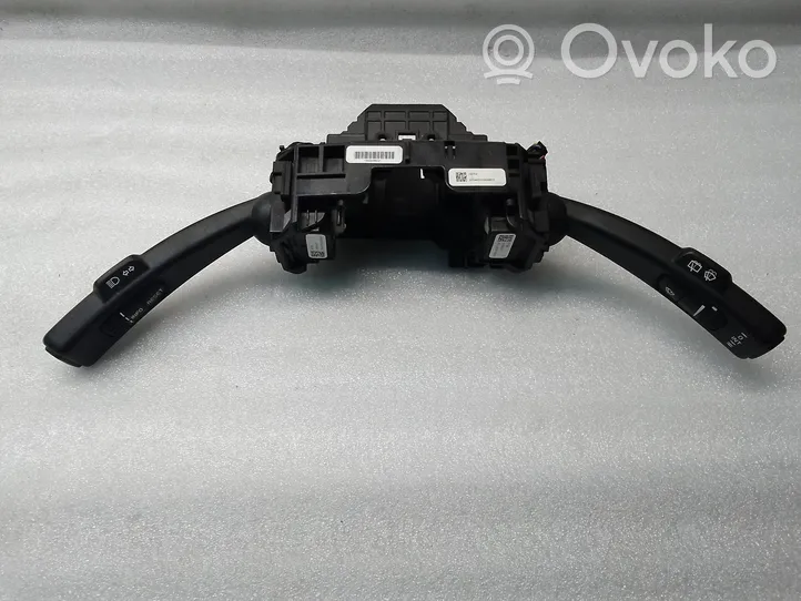 Volvo XC60 Leva/interruttore dell’indicatore di direzione e tergicristallo 31313811