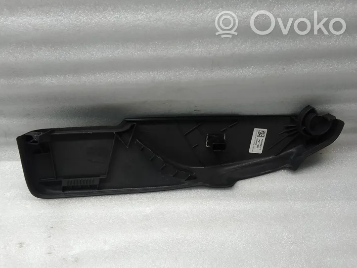 Volvo V60 Seat trim 39810503