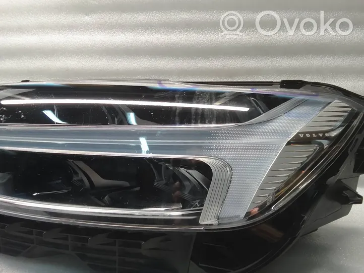 Volvo XC60 Headlight/headlamp 31108596