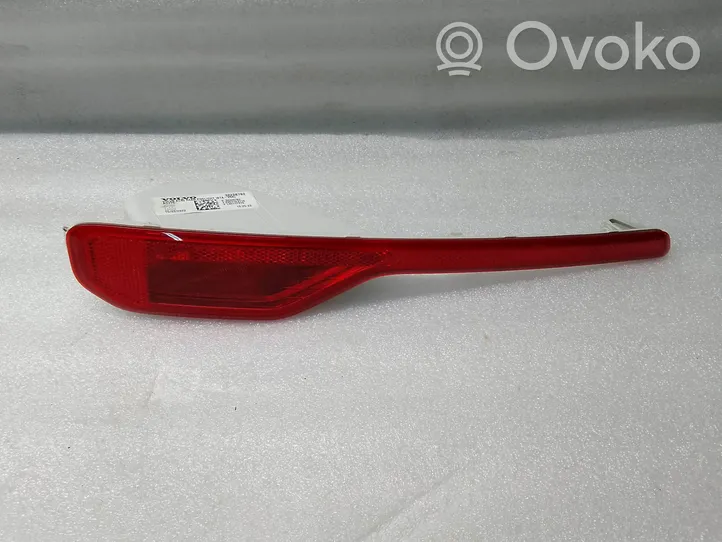 Volvo XC40 Rear bumper light 32228782