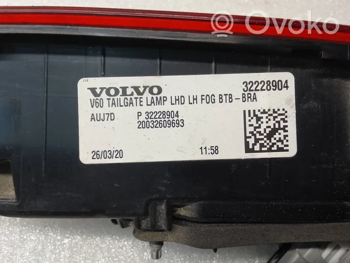 Volvo V60 Lampa tylna 32228904