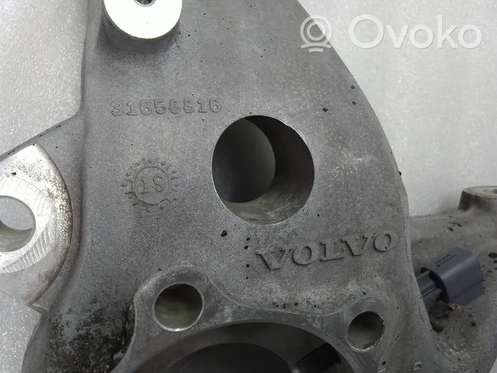 Volvo V60 Fuso a snodo con mozzo ruota anteriore 31658816