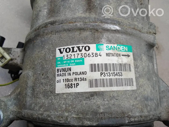 Volvo V70 Kompresor / Sprężarka klimatyzacji A/C 31315453
