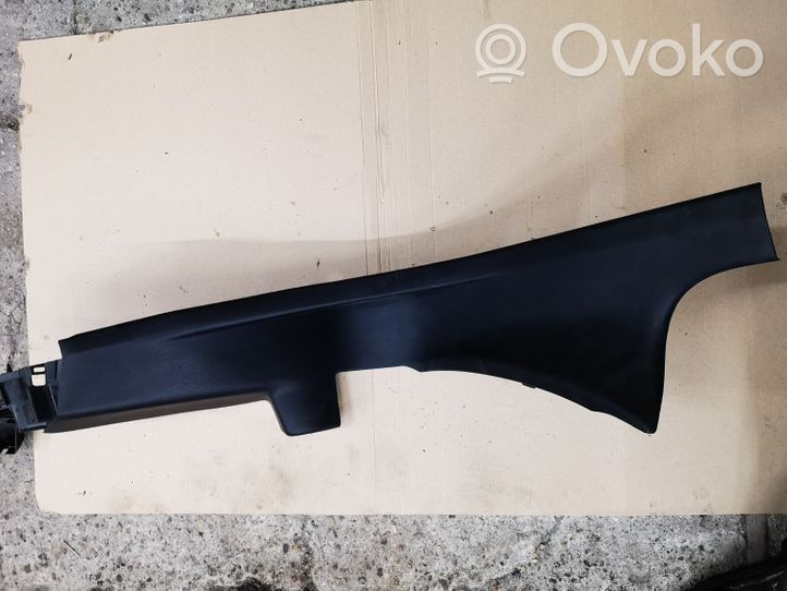 Citroen C4 II Muu kynnyksen/pilarin verhoiluelementti 9687486377