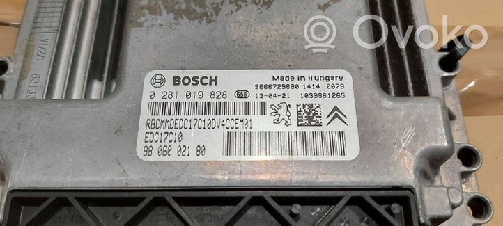 Peugeot 208 Motorsteuergerät ECU 9806002180