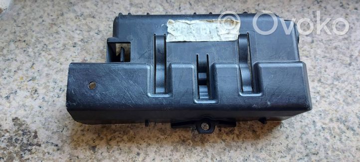 Mercedes-Benz A W176 Batteriekasten A2465450840