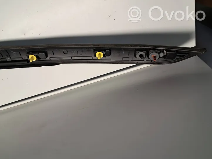 Citroen C4 II Picasso Listwa szyby czołowej / przedniej 9676784980