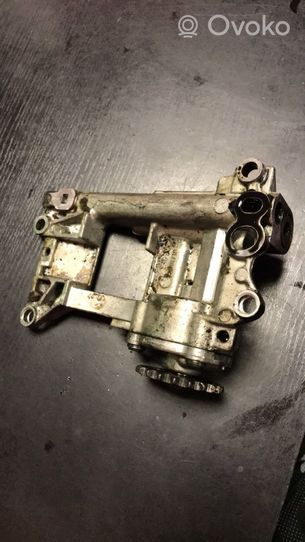 BMW X5 E53 Oil pump 2247212