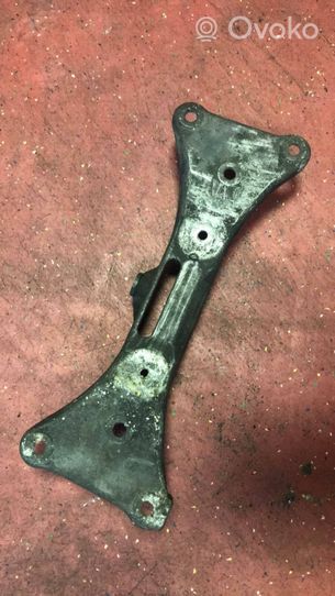 BMW 7 E38 Supporto di montaggio scatola del cambio 1096427