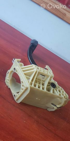 BMW 6 E63 E64 Brake pedal 6760834