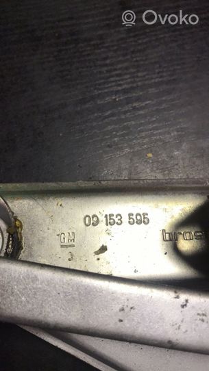 Opel Vectra B Elektryczny podnośnik szyby drzwi przednich 09153595