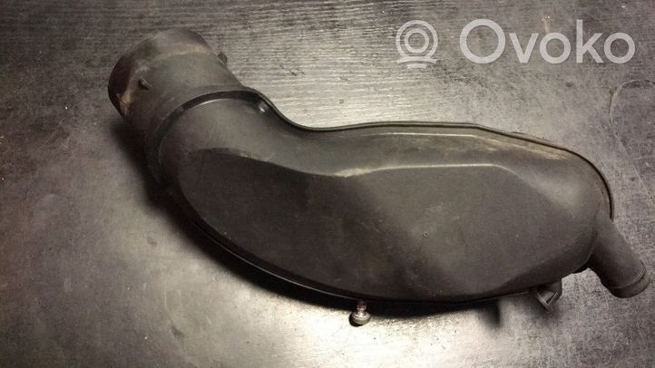 Volkswagen PASSAT B5 Air intake duct part 078133356F