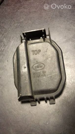 BMW 3 E36 Cache-poussière de phare avant 5190144330