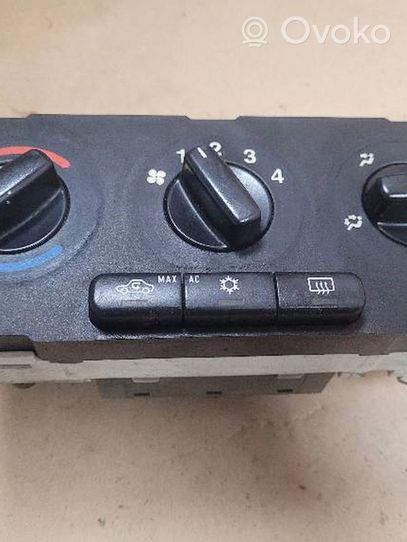 Opel Astra G Console centrale, commande chauffage/clim 932631