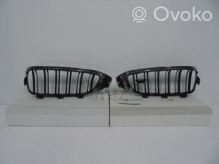 BMW M4 F82 F83 Maskownica / Grill / Atrapa górna chłodnicy 