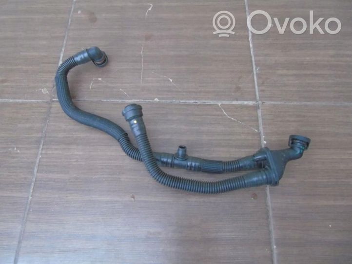 Audi Q7 4M Breather/breather pipe/hose 06M103210