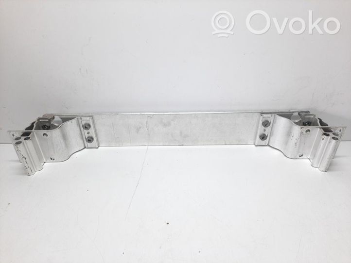 Land Rover Defender Takapuskurin poikittaistuki L8B217B892AC