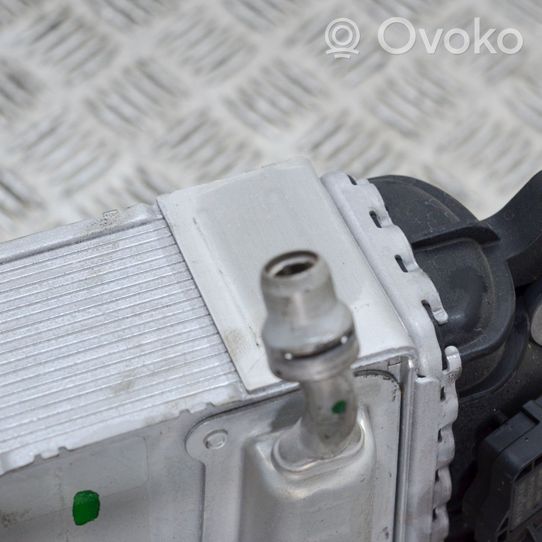 Land Rover Range Rover Velar Chłodnica powietrza doładowującego / Intercooler 0261230428