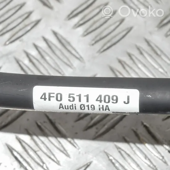 Audi A5 8T 8F Barre anti-roulis arrière / barre stabilisatrice 4F0511409J