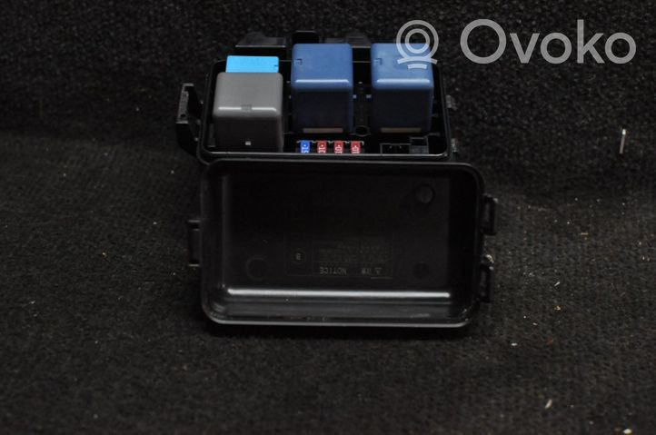 Lexus RX 330 - 350 - 400H Fuse box set 8266248320