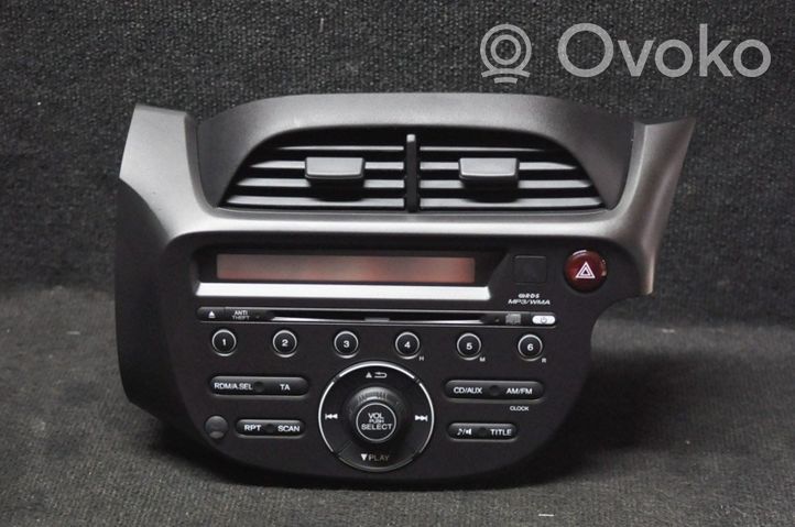 Honda Jazz Panel / Radioodtwarzacz CD/DVD/GPS 