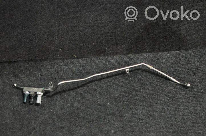 Volkswagen Touareg II Altra parte del vano motore 057145772AF