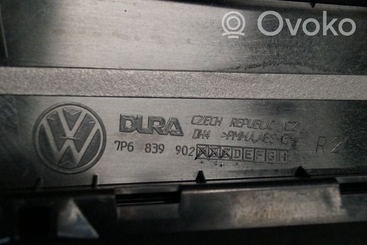 Volkswagen Touareg II Rivestimento modanatura del vetro della portiera posteriore 7P6839902