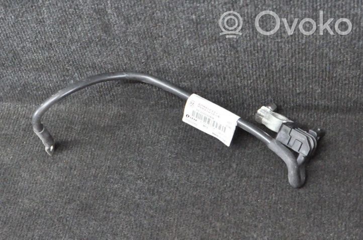 Volkswagen Jetta VI Cable negativo de tierra (batería) 5C0915181A