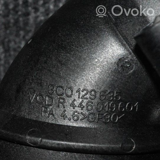 Volkswagen Touran II Inne części komory silnika 3C0129635