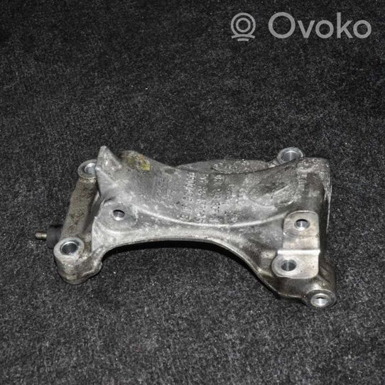 Audi A6 S6 C6 4F Support de générateur / alternateur 07L903805S