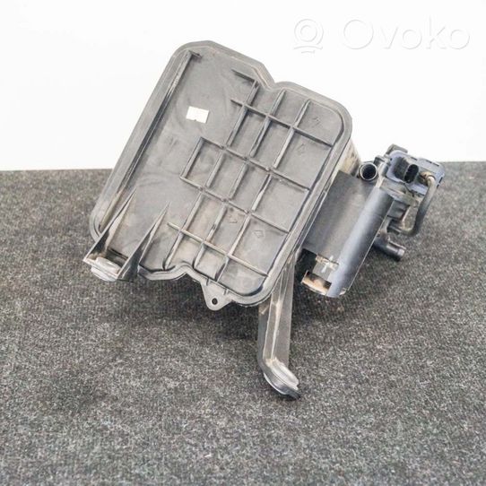 Volkswagen Touareg I Active carbon filter fuel vapour canister 