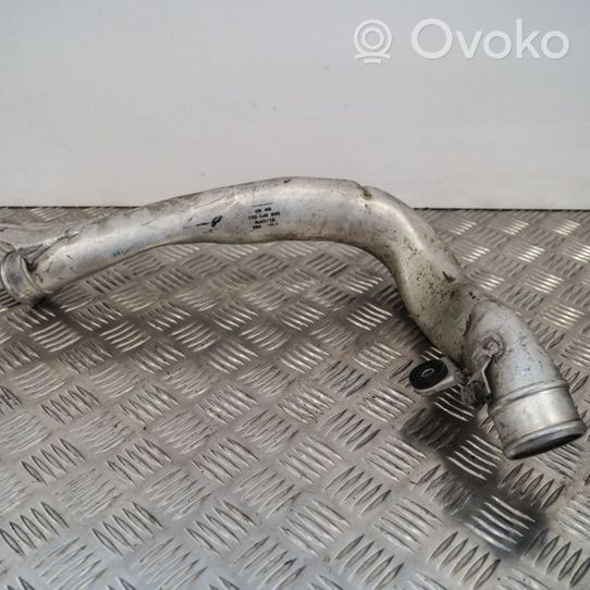 Volkswagen PASSAT B7 Wąż / Rura intercoolera 1T0145840