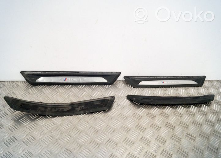 BMW 1 F20 F21 Set di rifiniture davanzale (interno) 