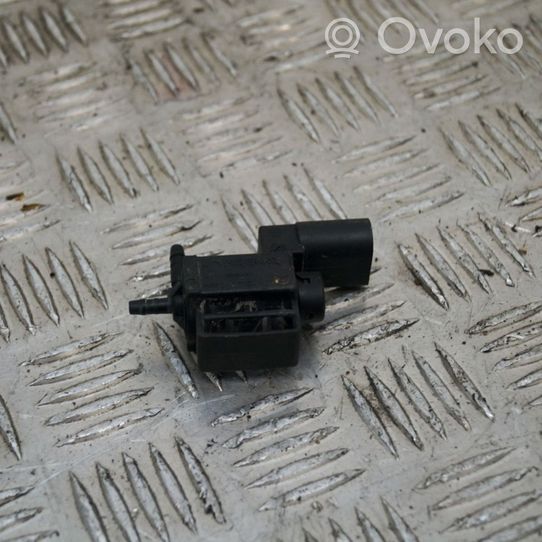 Skoda Octavia Mk2 (1Z) Valve de freinage 037906283C