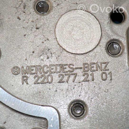 Mercedes-Benz CLK A208 C208 Voimansiirron vaihteiston venttiilin kotelo R2202772101
