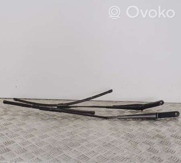 Audi A4 S4 B9 Windshield/front glass wiper blade 8W1955408